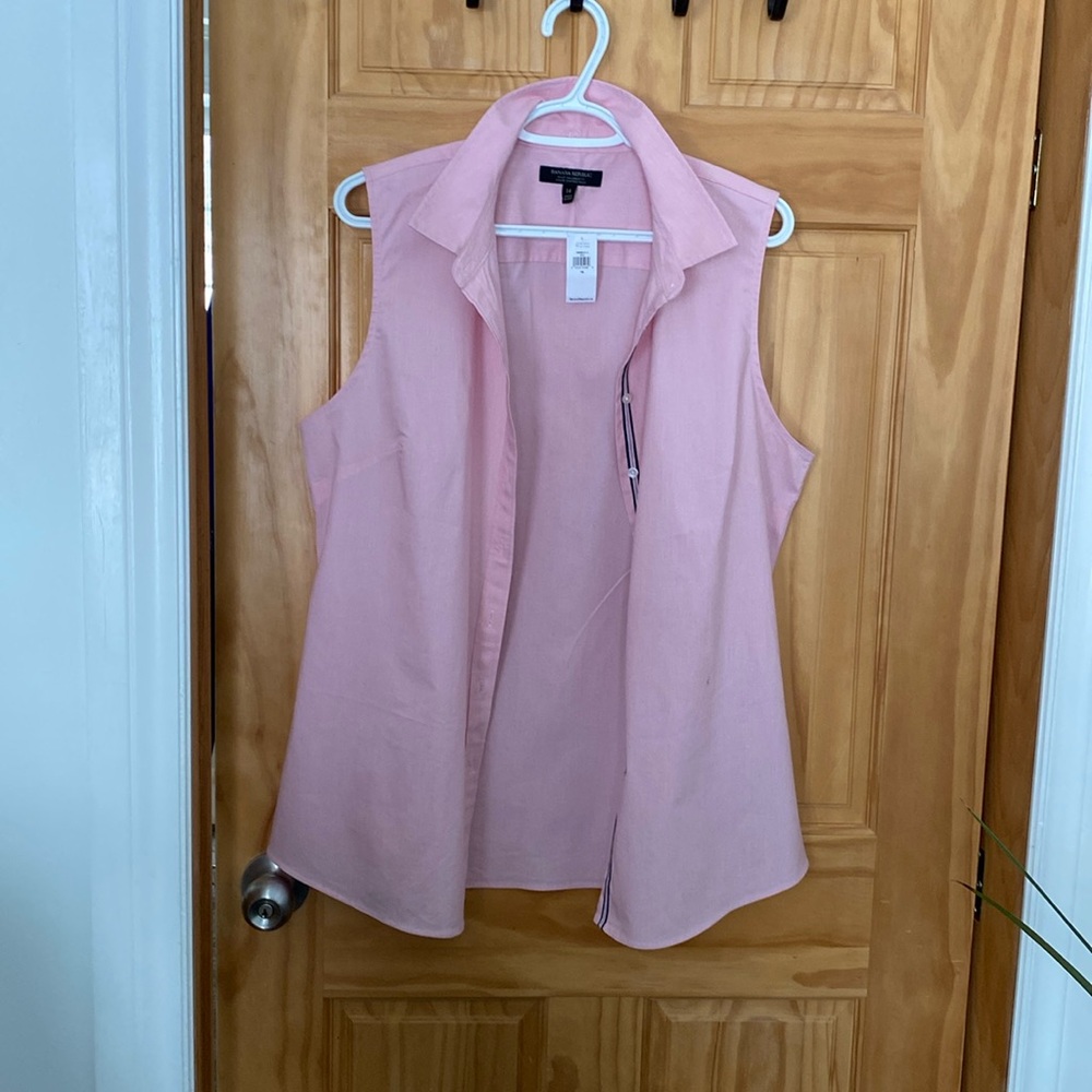 Women tops, size 14(12), Banana Republic, NWT.